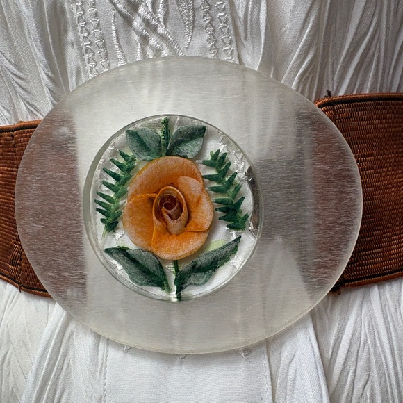 SOLD-Vintage 1970s José Cotel Paris Lucite Floral Belt - Picture 3 of 11